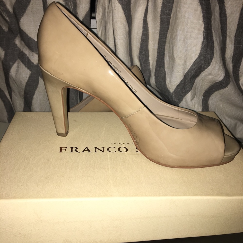 Franco Sarto Nude Peep Toe Patent Pump